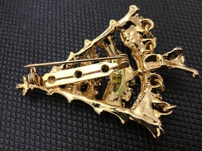 Vintage Gold Tone Christmas Tree Brooch Pin with Rhinestones and Dangles