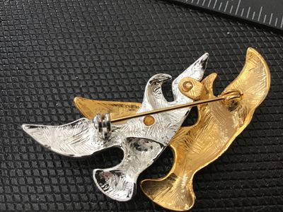 Two-Tone Flying Doves Brooch Pin