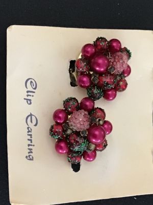 Vintage Magenta Bead Cluster Clip-On Earrings, Hong Kong