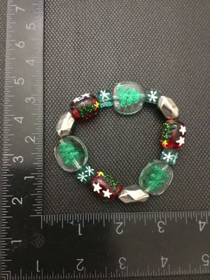 Christmas Holiday Stretch Beaded Bracelet with Christmas Trees and Stars