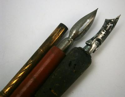 3 Early Dip Pens