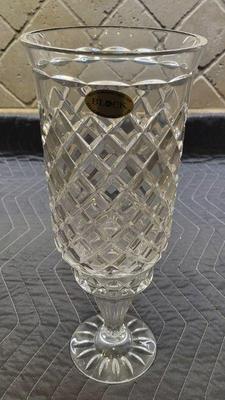 Crystal hurricane lamp block