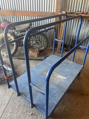 Charlotte rolling cart 6 wheel