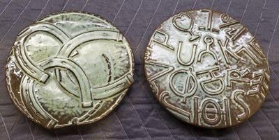 Vintage frankoma pottery western trivets 2)