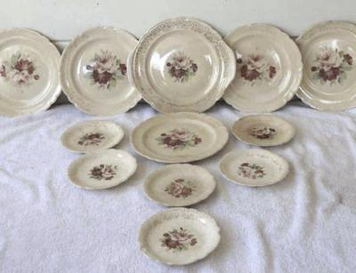 Gold leaf antique plates aristocrat