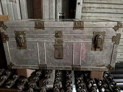 Aluminum steamer trunk