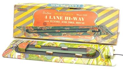 Marx Deluxe Mot-O-Run 4 Lane Hi-Way Tin Toy w/ Box