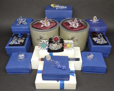 (13) Swarovski Flower Crystal Figurines w/ Boxes