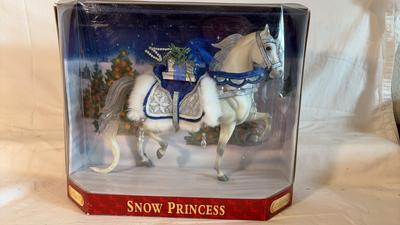 Breyer’s 2006 Christmas Horse
