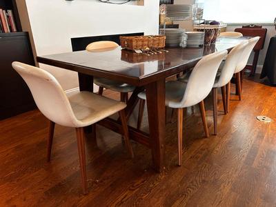 Bacco Jobs chairs
