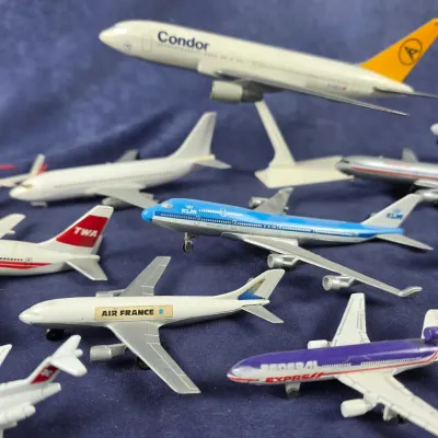 airplanes
