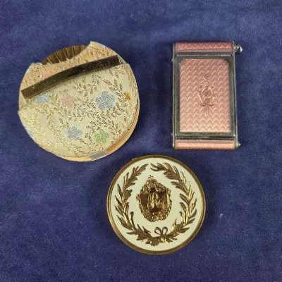 compacts 