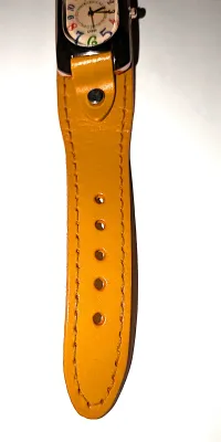 Sale Photo Thumbnail #46: "OLD FASHIONED NUMBERS" OBLONG Dial WATCH with Stitched Orange-Rust Colored Leather 9" Band & Silver Tone Case and Clip**EXTRA BATTERY INCLUDED**

Dial: Analog
Brand: ALPHYNIX
ALL ITEMS SHIPPED FREE