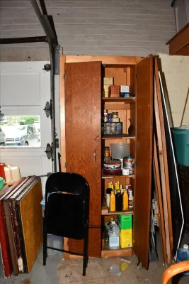 1203 garage