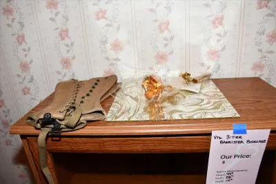 0896 bedroom a