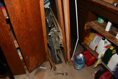 1205 garage