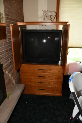 0446 living room