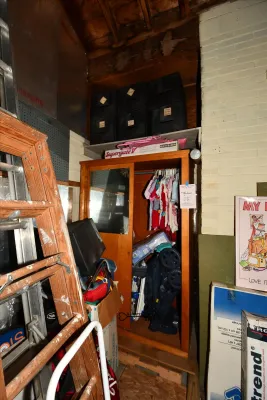 1147 garage