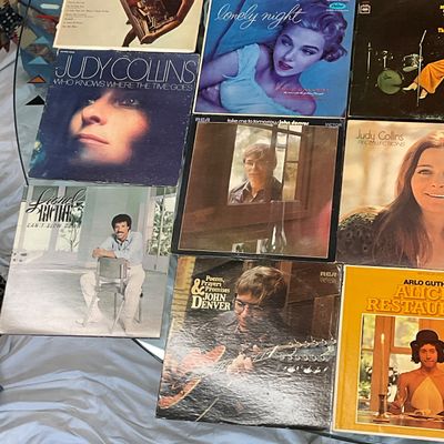1026 Large Collection of Vintage Vinyl Records – Rock, Folk, Pop, Jazz & Classical