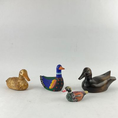 934 Assorted Folk Art Duck Decoys – Set of 4