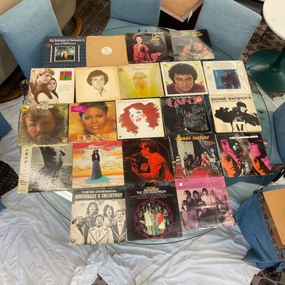 1026 Large Collection of Vintage Vinyl Records – Rock, Folk, Pop, Jazz & Classical