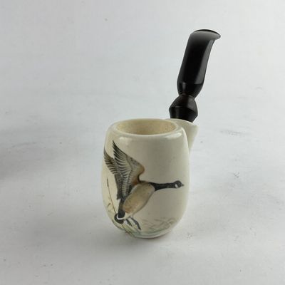 952 Decorated Duck Porcelain Pipe & Duck Wooden Box