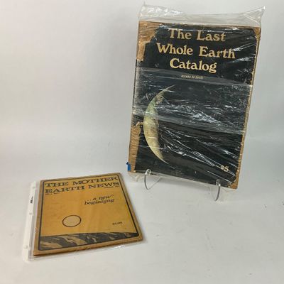 1036 Vintage Whole Earth Catalog / Mother Earth News