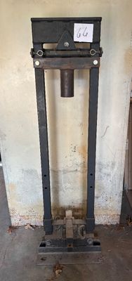 heavy-duty hydraulic shop press