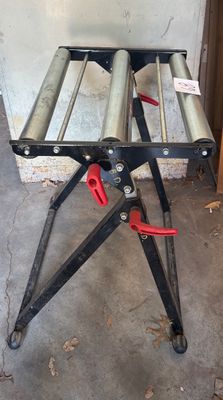 Craftsman triple roller material stand