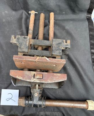 Jorgensen 4x07 heavy-duty woodworking vise