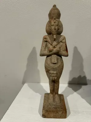 Vintage Egyptian Style Pharaoh Statue – Decorative Stone Look Sculpture