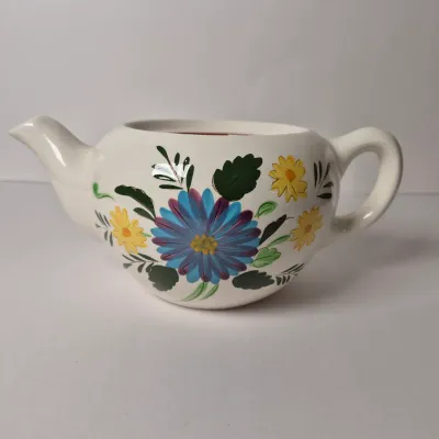 LOT 341L: Stangl Country Garden Collection