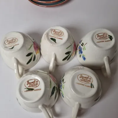 LOT 341L: Stangl Country Garden Collection