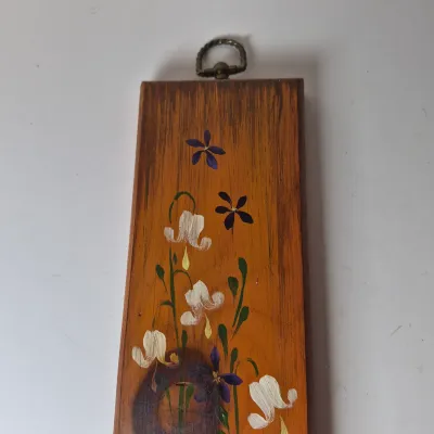 LOT 364D: Vintage Metal Toleware Trays, Folk Art Wall Hanging, Brass Box by Colony Metalsmiths of Virginia & More