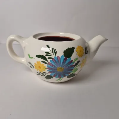 LOT 341L: Stangl Country Garden Collection