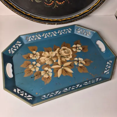 LOT 364D: Vintage Metal Toleware Trays, Folk Art Wall Hanging, Brass Box by Colony Metalsmiths of Virginia & More