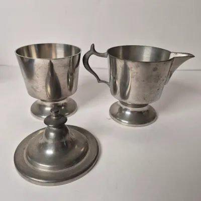 LOT 344L: Woodbury Pewter Coffee & Tea Service