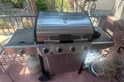 G propane grill