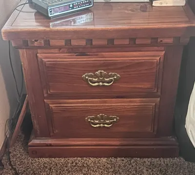 F nightstands
