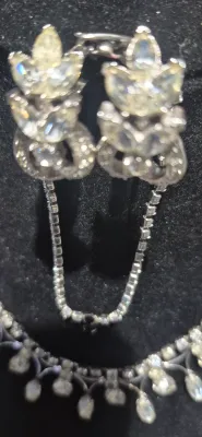 Set of Rhinestone Vintage : Choker / Bracelet / Earrings