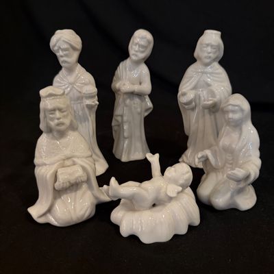 Crate and Barrel, World Market, Pier 1 and more Fun Christmas (K-BC)