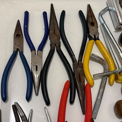 Variety of Hand Tools (U-HS)