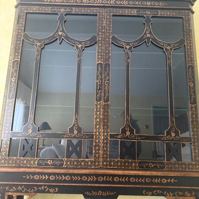 Chinese Chippendale Style Display Cabinet With Light (LR-BM)