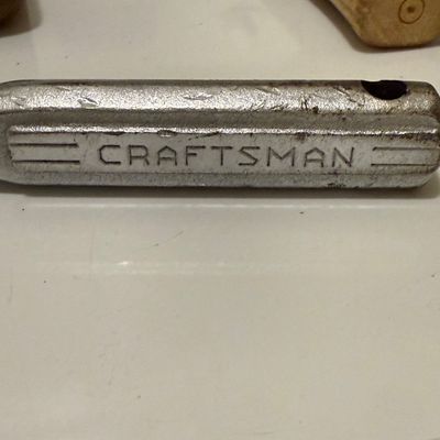 Variety of Hand Tools (U-HS)