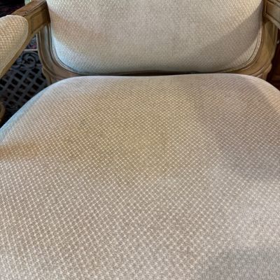 Pair of French Louis XV Beige Arm Chairs (D-BM)