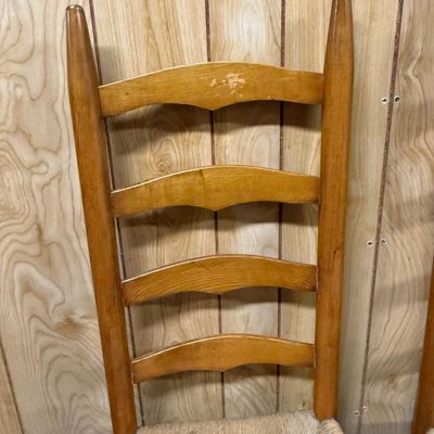Round Mid-Century Style Kitchen Tables & Three Ladderback Chairs (BD-HS)