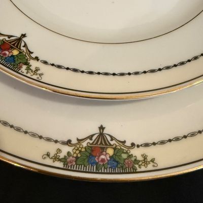 Noritake Gotham 87pc China Set (GB-BM)