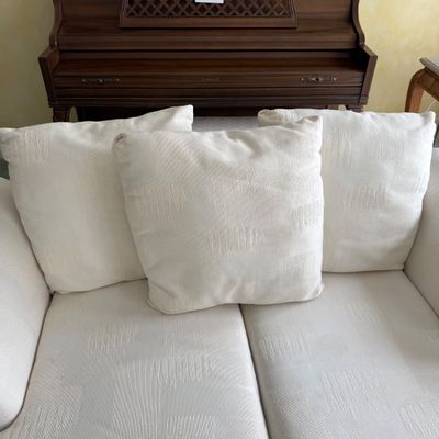 Cream Loveseat (LR-BM)