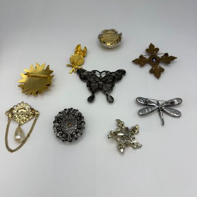 Glorious Costume Jewelry (ST-BM)