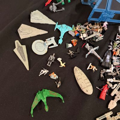 Star Wars Toys (D-BM)